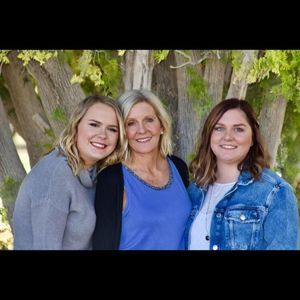 Meet your Posher, Peggy